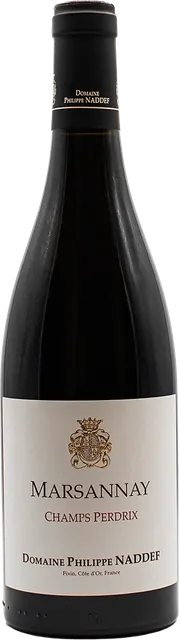 Láhev Marsannay Champs Perdrix od Domaine Philippe Naddef.